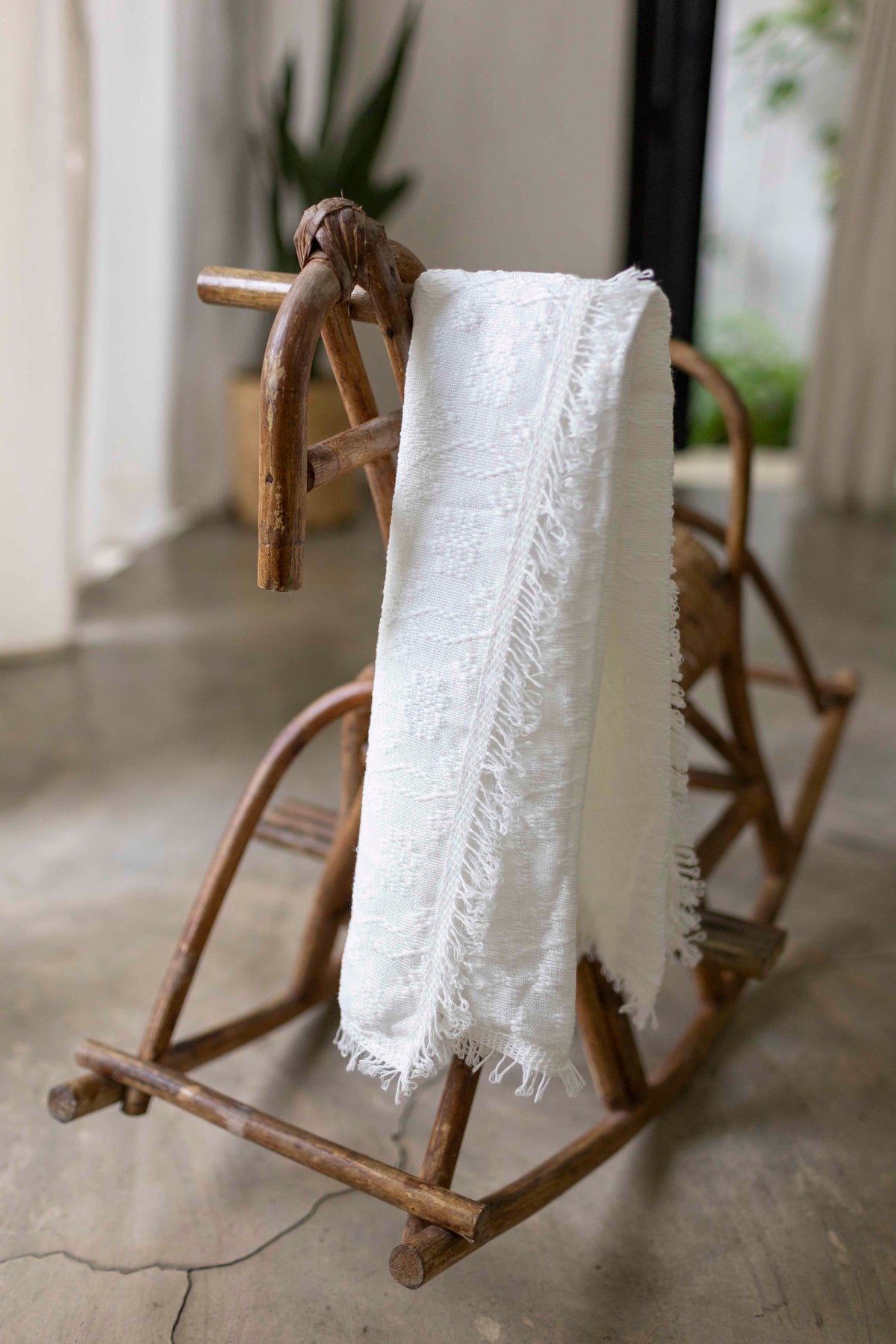 Simple Diy Inabel Inabel Baby Blankets with Embroidery – Kostura Maria