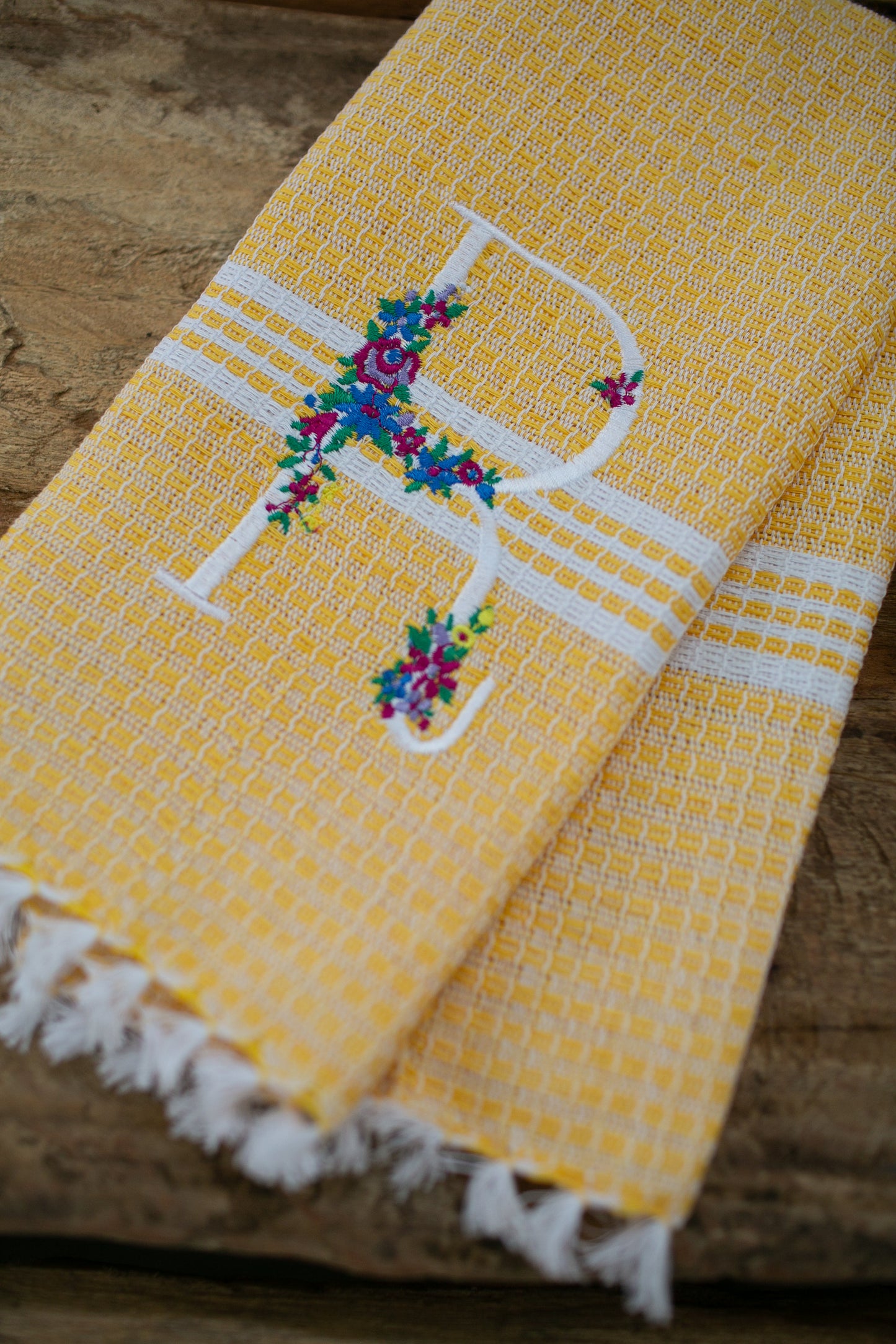 Inabel Hand Towels with Embroidery